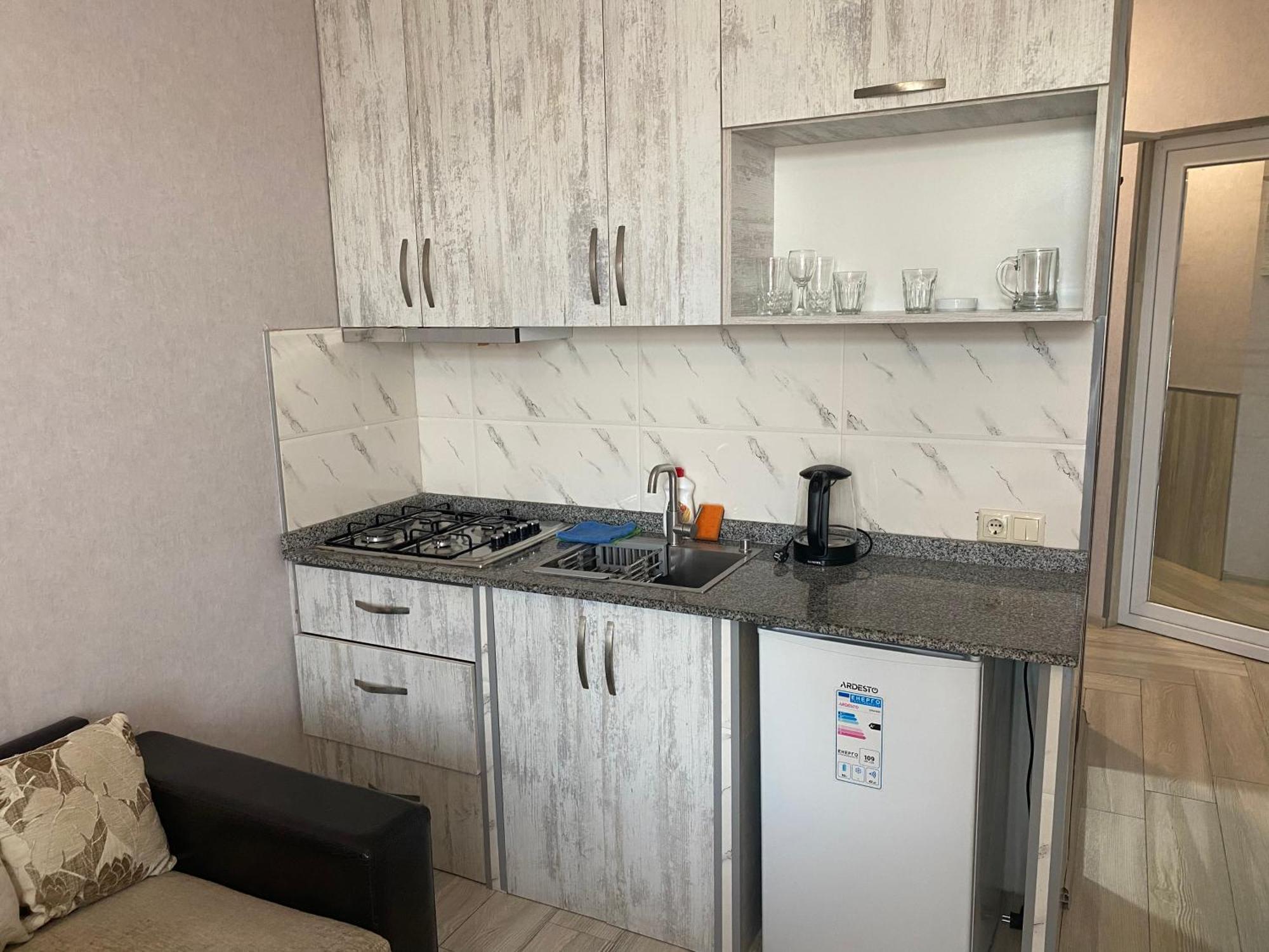 Apartment - Nino Батуми Экстерьер фото